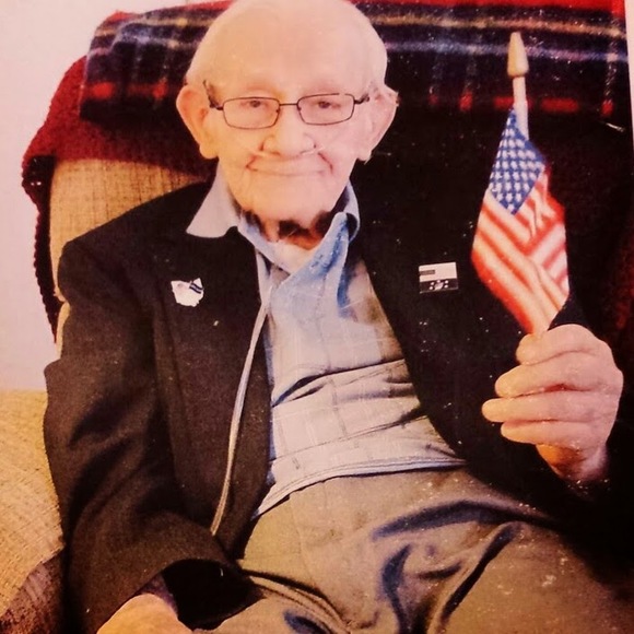 Meet your Posher, Pamela - Picture 1 of 1